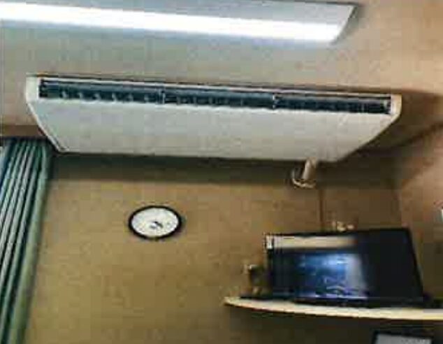 天吊形エアコンの施工写真